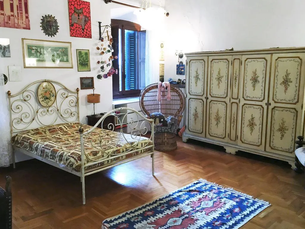 La Casa Di Piero Bed and Breakfast Florencja